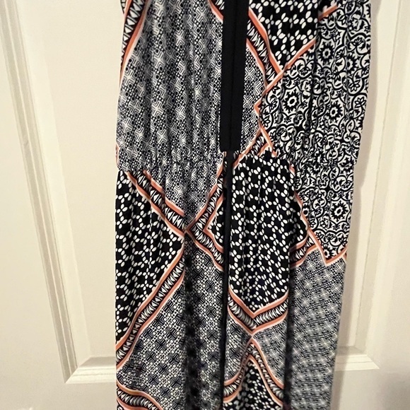 PATTERNED Maxi Dress Size 4 - Picture 7 of 11
